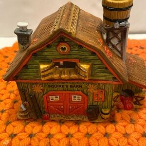 NWT Thanksgiving Harvest House Porcelain Building